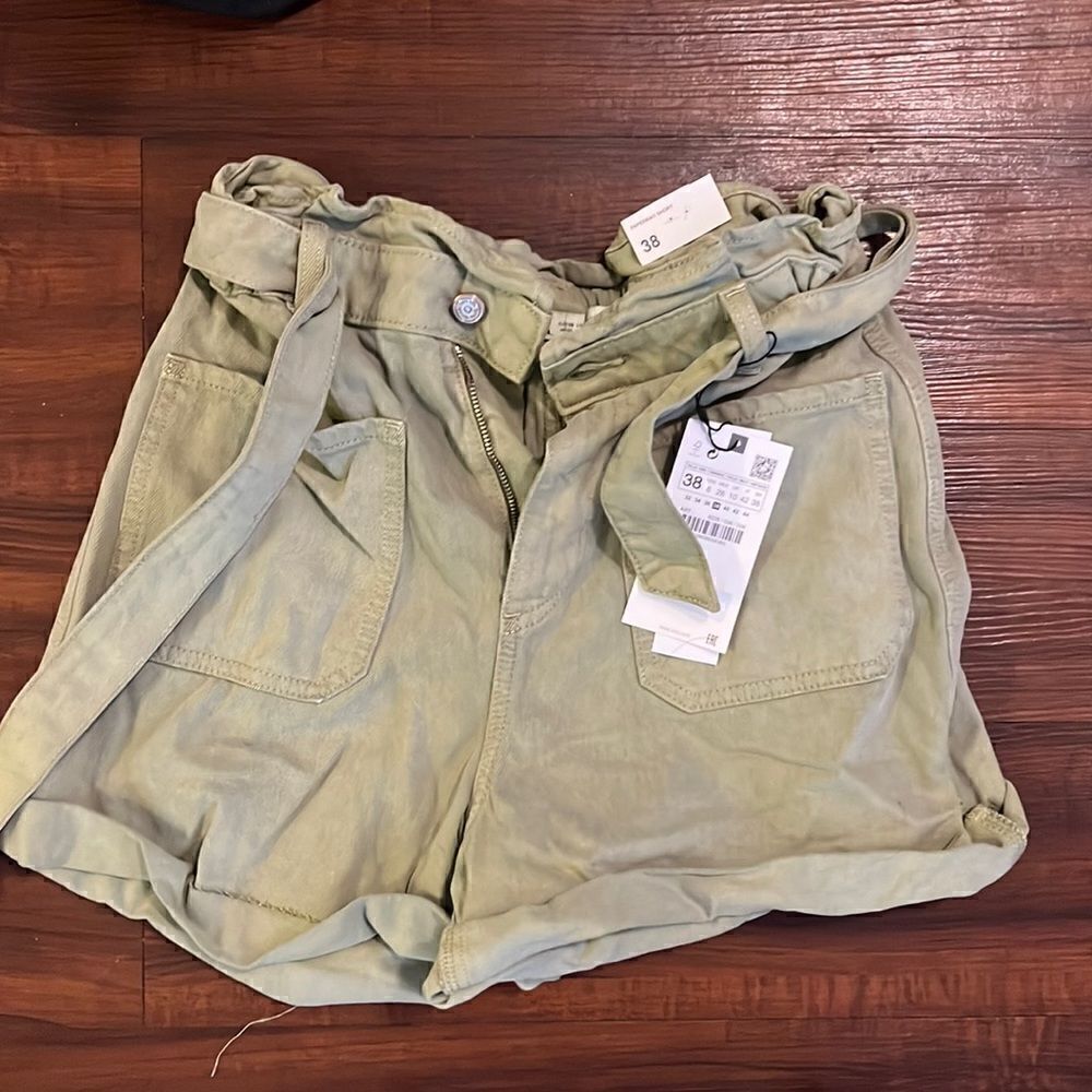 Green Zara NWT - SHORTS - Jean Tie Shorts - Size 6 Paperbag Short